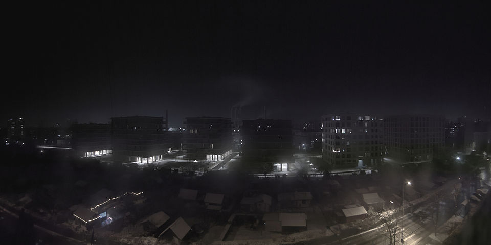 Livebild Baukamera 2 - Webcam 'Gesamtansicht von Osten' - Baustelle Neubau Wohnanlage 'Jakomini Verde', Graz (ca. 5 Minuteninterval)