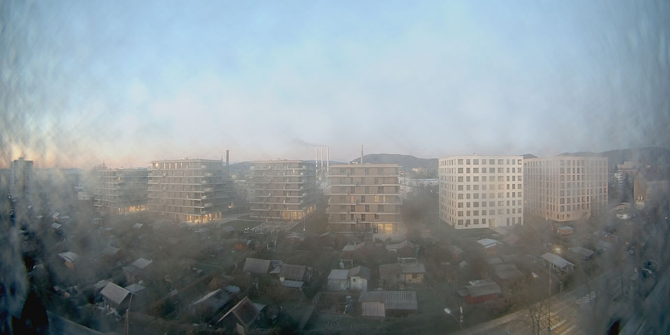 Livebild Baukamera 2 - Webcam 'Gesamtansicht von Osten' - Baustelle Neubau Wohnanlage 'Jakomini Verde', Graz (ca. 5 Minuteninterval)